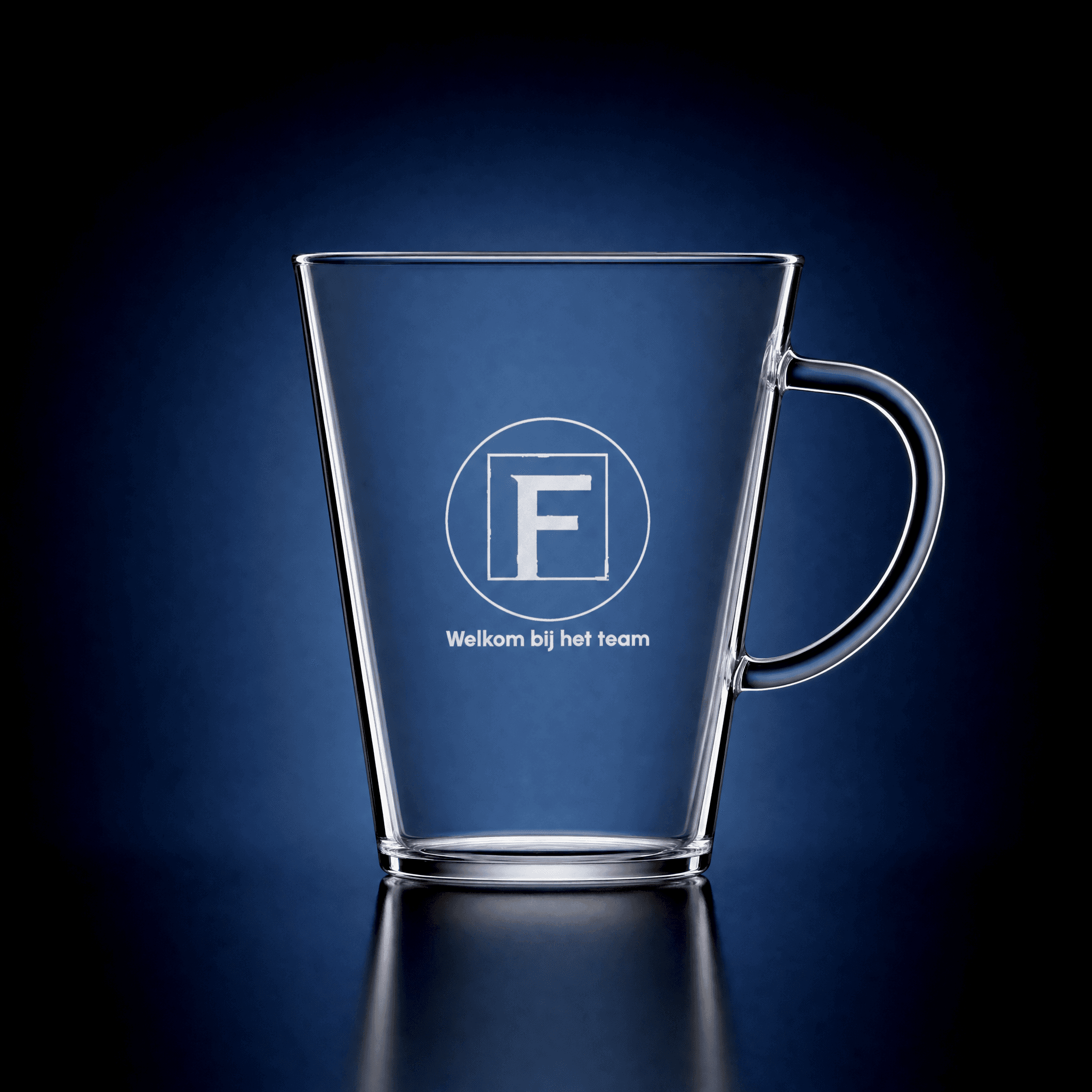 Theeglas met logo en bedrijfsnaam
